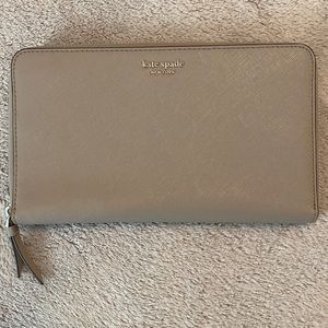 Kate spade wallet